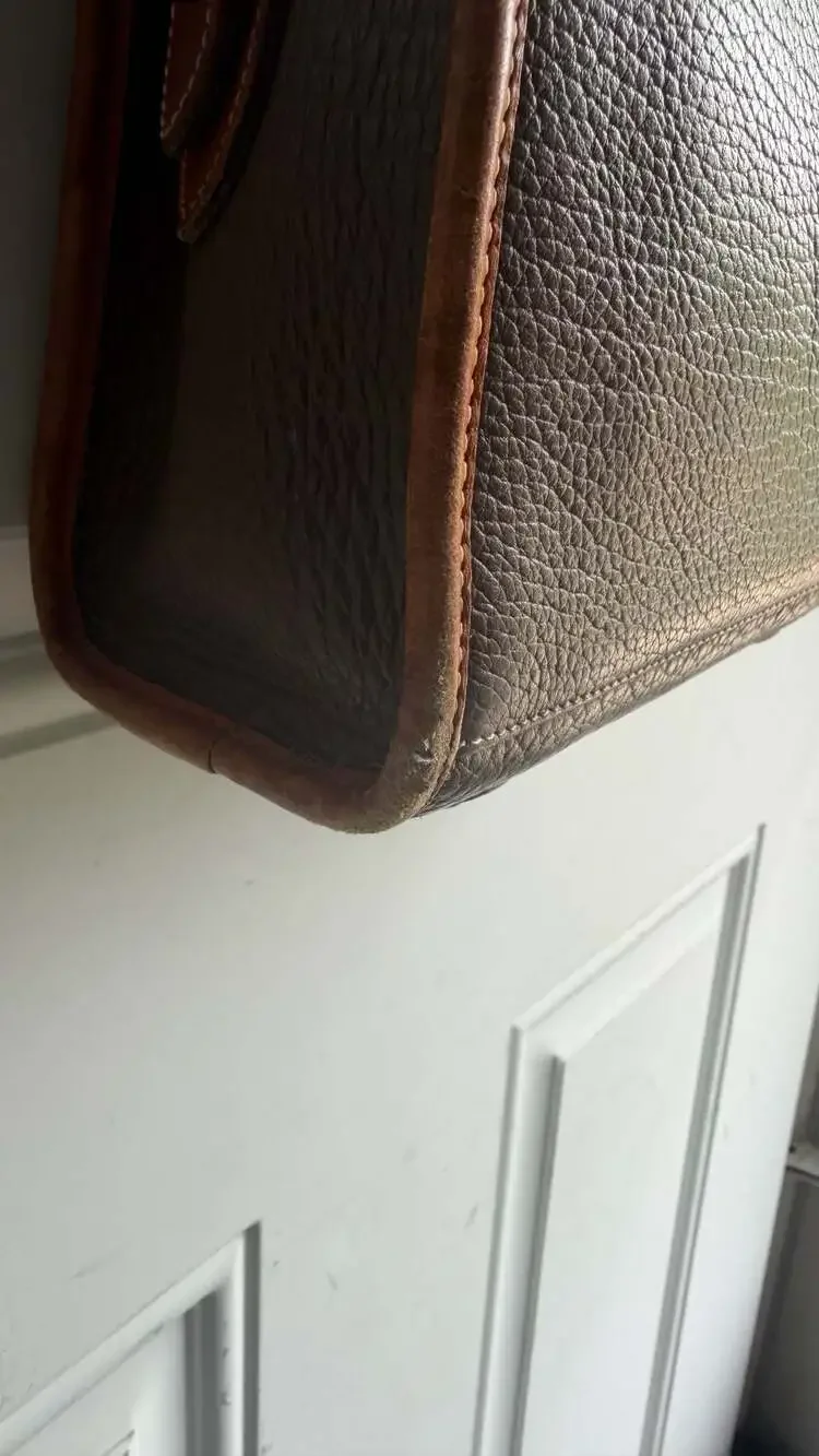 Vintage Dooney & Bourke All-Weather Leather Essex Crossbody Bag